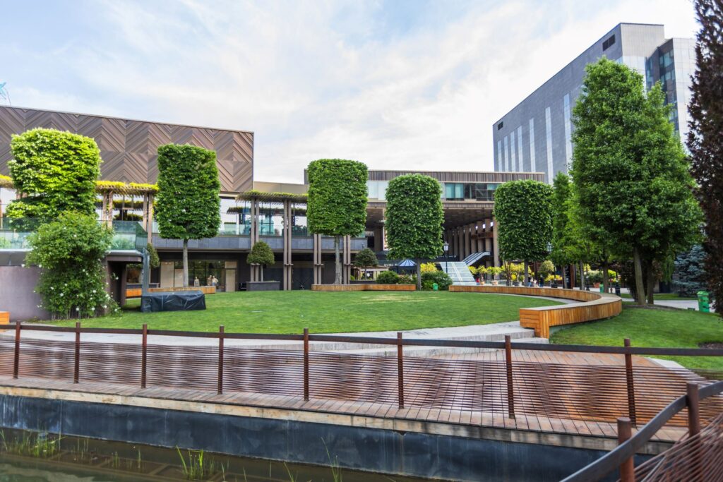 reliable commercial lawn mowing berks county